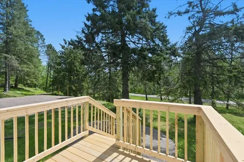 2253 Hay Lake Road Carlton MN 55718