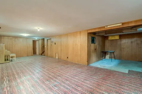 395 W Minnesota Street Le Center MN 56057