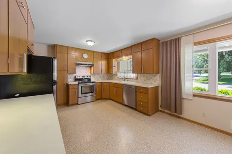 526 12th Street SE Owatonna MN 55060