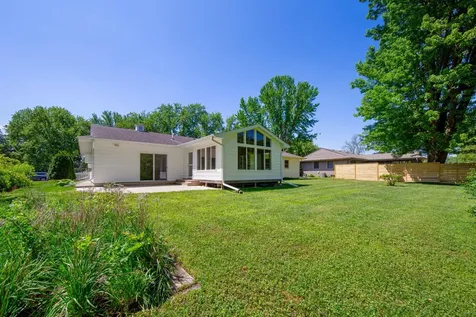 526 12th Street SE Owatonna MN 55060