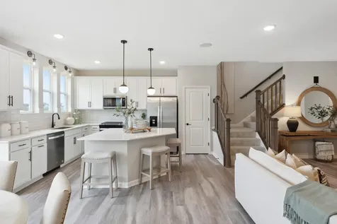 14947 Avondale View Rosemount MN 55068
