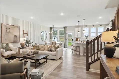 14947 Avondale View Rosemount MN 55068