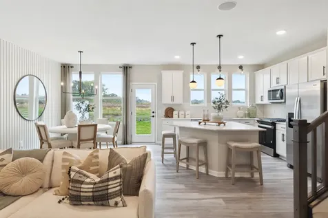 14947 Avondale View Rosemount MN 55068