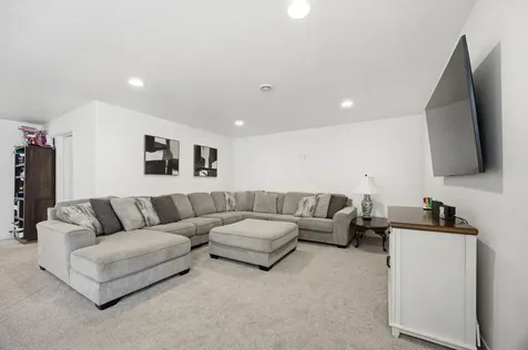 5497 11th Street W West Fargo ND 58078