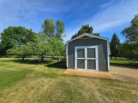 18470 91st Street SE Becker MN 55308