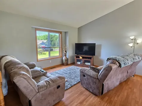 18470 91st Street SE Becker MN 55308