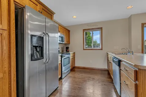 421 4th Avenue SE Saint Joseph MN 56374