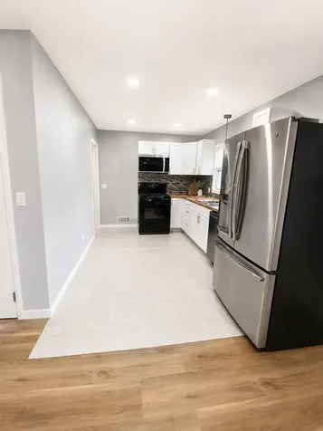 575 Nebraska Avenue E Saint Paul MN 55130