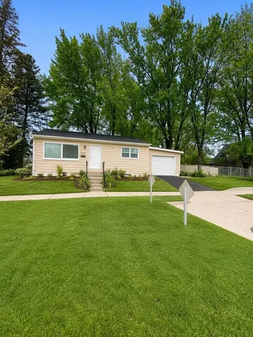 575 Nebraska Avenue E Saint Paul MN 55130