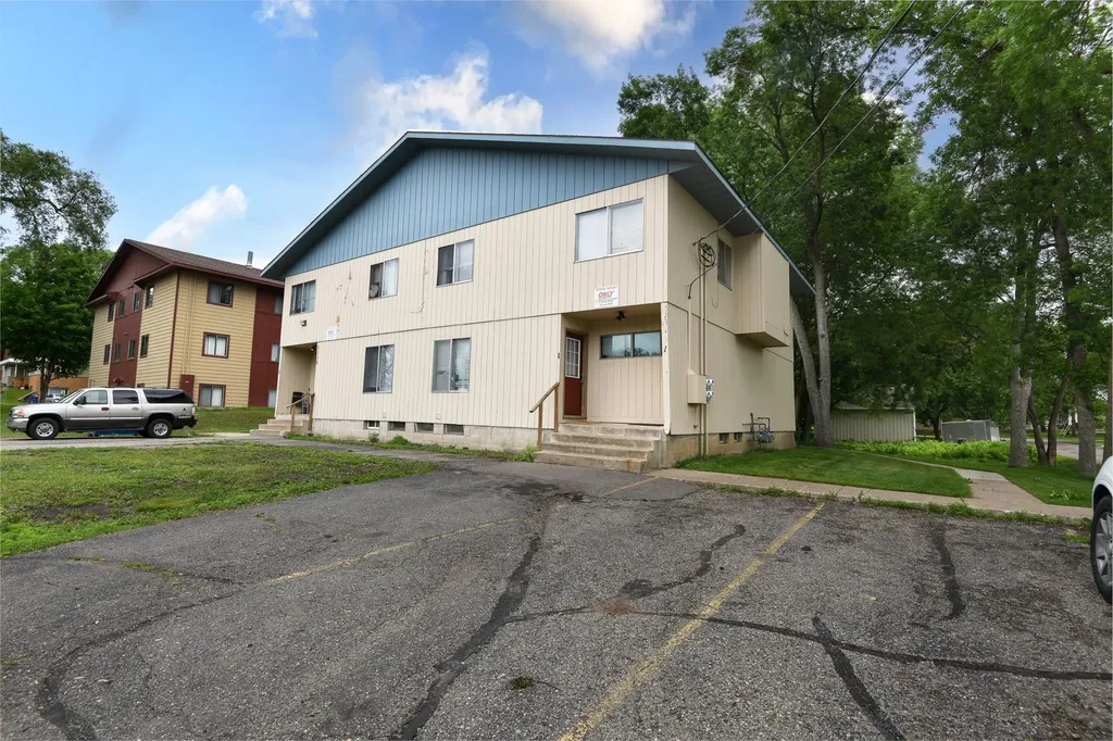 1116 7th Avenue S Saint Cloud MN 56301