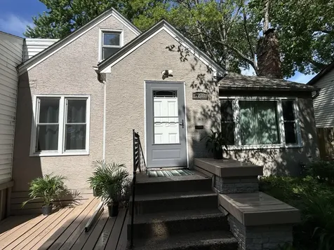 1233 Maywood Street Saint Paul MN 55117