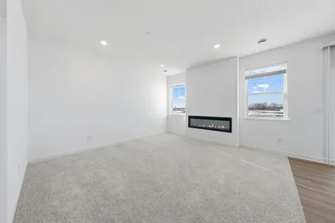 10527 Harbor Lane N Maple Grove MN 55369