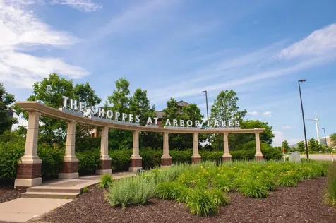 10527 Harbor Lane N Maple Grove MN 55369