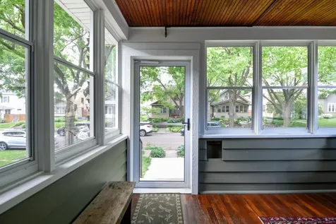 1716 Juliet Avenue Saint Paul MN 55105