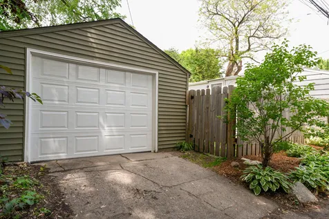 1716 Juliet Avenue Saint Paul MN 55105