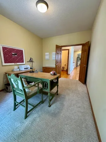 4711 Walnut Grove Lane N Plymouth MN 55446