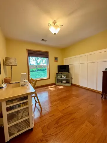 4711 Walnut Grove Lane N Plymouth MN 55446