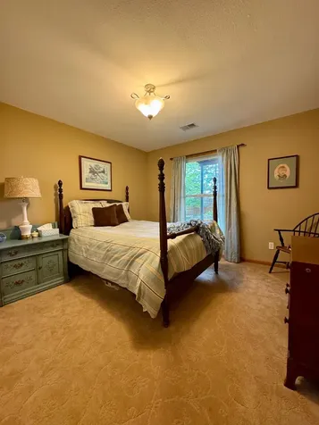4711 Walnut Grove Lane N Plymouth MN 55446