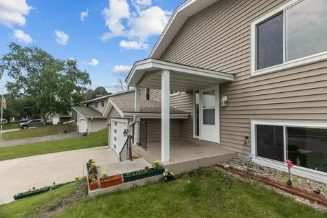 4990 148th Path W Apple Valley MN 55124