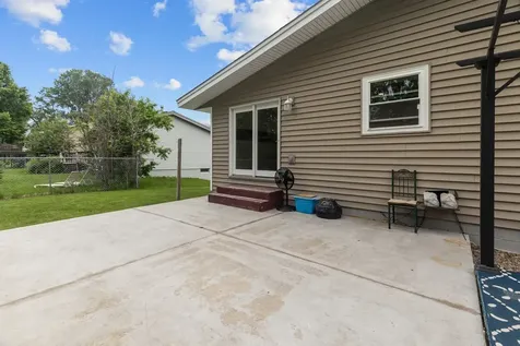 4990 148th Path W Apple Valley MN 55124