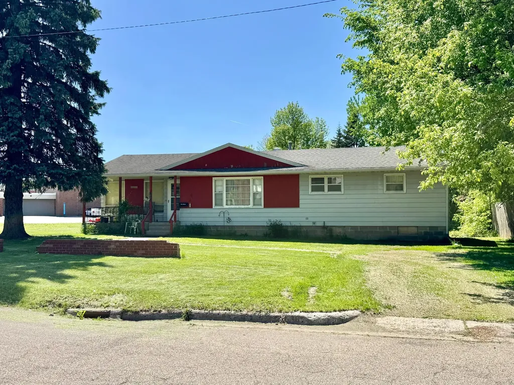 508 2nd Street SE Pelican Rapids MN 56572