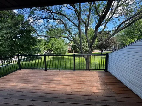 604 Portland Place Burnsville MN 55337