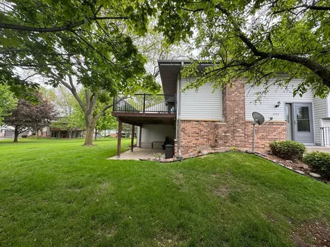 604 Portland Place Burnsville MN 55337