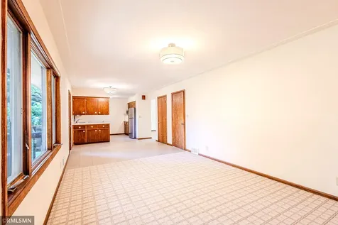 8324 62nd Avenue N Brooklyn Park MN 55428