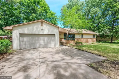 8324 62nd Avenue N Brooklyn Park MN 55428