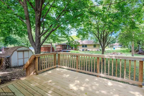 8324 62nd Avenue N Brooklyn Park MN 55428