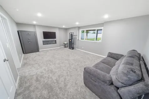 1505 14th Avenue NE Kasson MN 55944