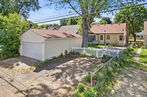 1965 Montana Avenue E Saint Paul MN 55119