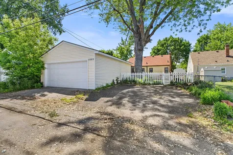 1965 Montana Avenue E Saint Paul MN 55119