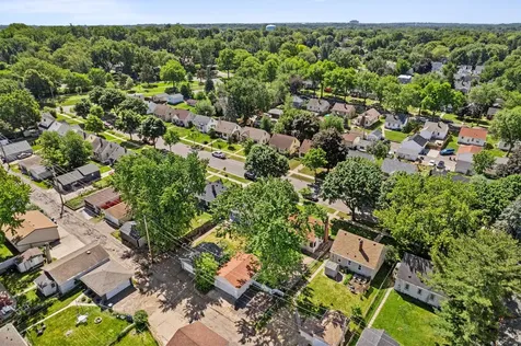 1965 Montana Avenue E Saint Paul MN 55119