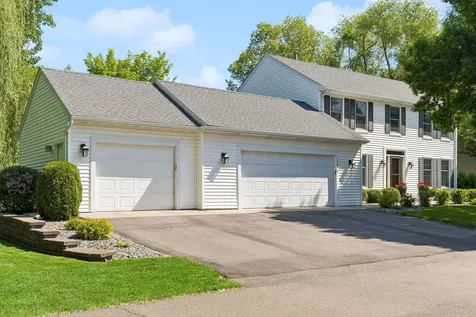10956 N Eagle Lake Boulevard Maple Grove MN 55369