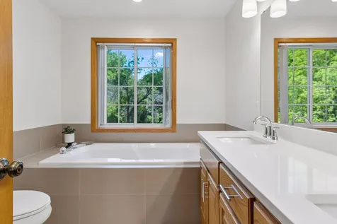 10956 N Eagle Lake Boulevard Maple Grove MN 55369
