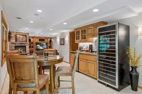 10956 N Eagle Lake Boulevard Maple Grove MN 55369