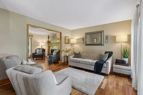 10956 N Eagle Lake Boulevard Maple Grove MN 55369