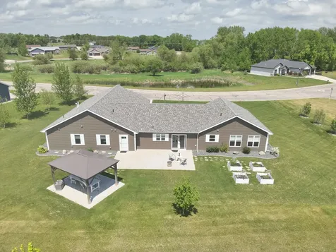 1932 Clear Creek Boulevard Detroit Lakes MN 56501
