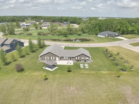 1932 Clear Creek Boulevard Detroit Lakes MN 56501