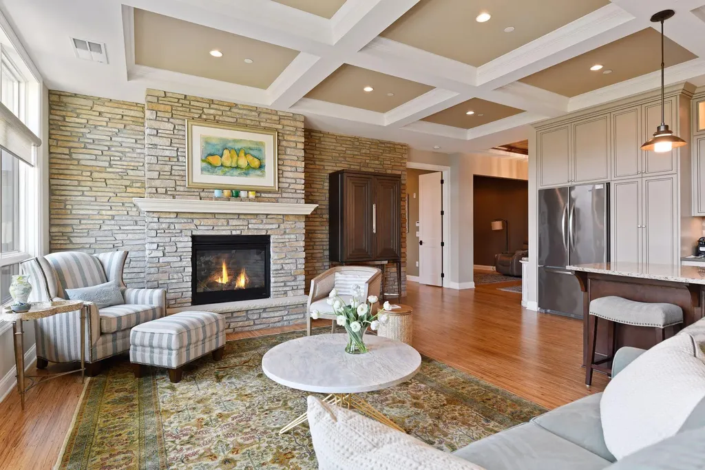 875 Lake Street N Wayzata MN 55391