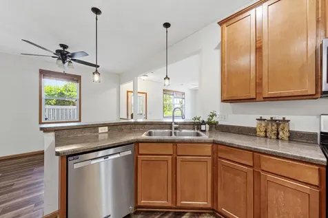 1912 Rose Way Hastings MN 55033