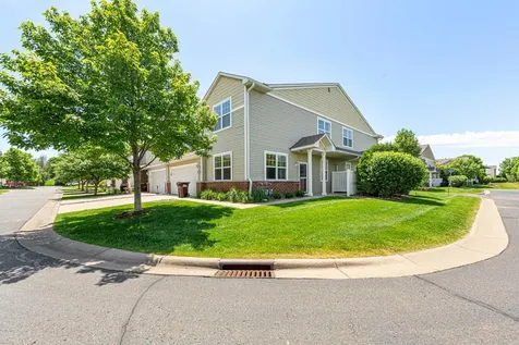 1912 Rose Way Hastings MN 55033