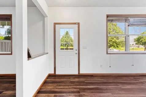 1912 Rose Way Hastings MN 55033