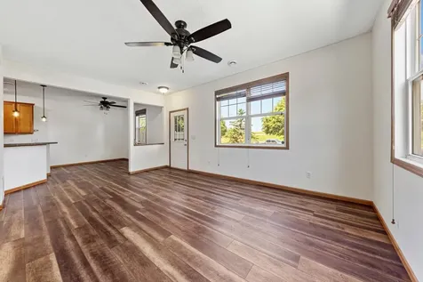 1912 Rose Way Hastings MN 55033