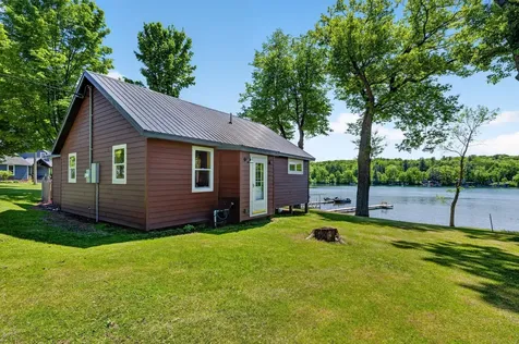 N1333 Island Parking Road Sarona WI 54870