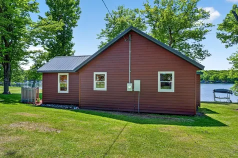 N1333 Island Parking Road Sarona WI 54870