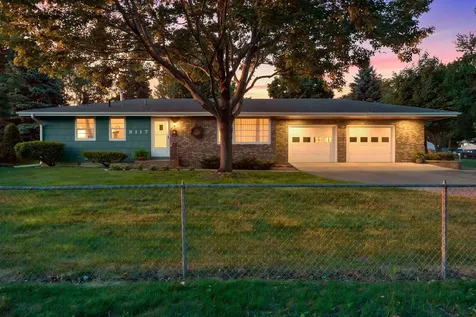 8117 Iris Drive N Brooklyn Park MN 55428