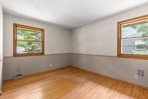 8117 Iris Drive N Brooklyn Park MN 55428
