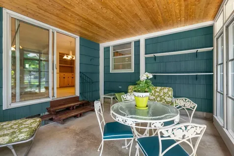 8117 Iris Drive N Brooklyn Park MN 55428